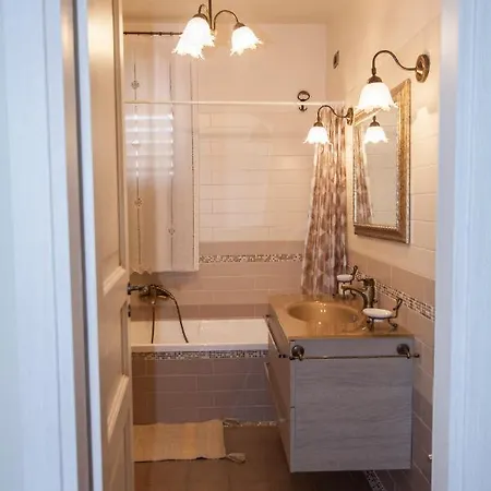 ベッド・アンド・ブレックファスト Carmen SantʼAlessio Siculo