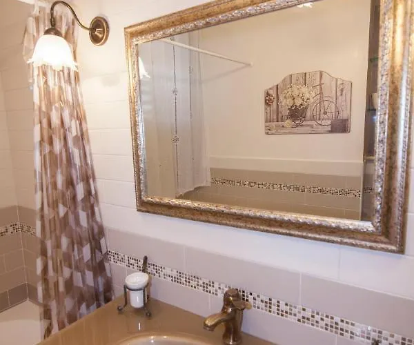 Carmen Bed & Breakfast SantʼAlessio Siculo